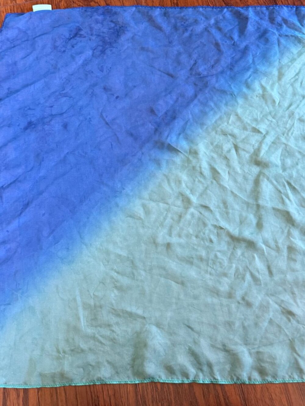 LOVEVERY Bright & Light Play Scarf